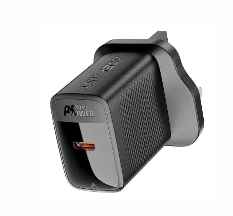 ايس فاست -  شاحن جداري بقوة 30W بمنفذ USB-C